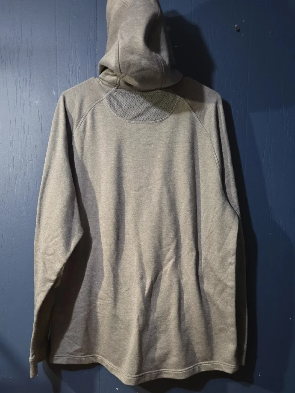 Under Armour Men's Heather Gray Crewneck Pullover Sweater
